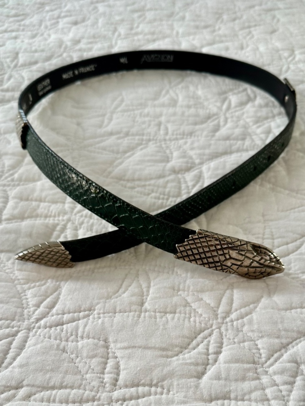 Vintage 1980's Avignon Snake Look Wraparound Green Leather Belt. Made in France - Picture 7 of 11